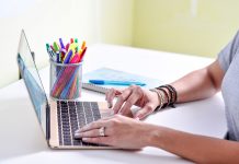 Supervisando y ayudando a nuestros hijos en el uso correcto de sus redes sociales